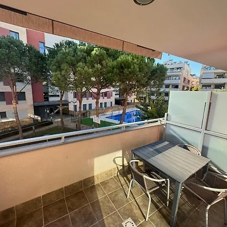 Precioso Piso Cerca De Playa Fenals Con 2 Piscinas Y Terraza リョレート・デ・マル