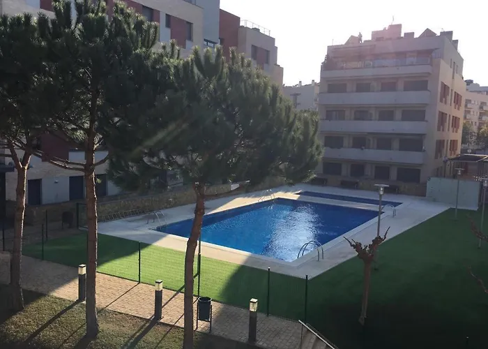 Lejlighed Precioso Piso Cerca De Playa Fenals Con 2 Piscinas Y Terraza *