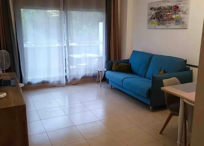 Precioso Piso Cerca De Playa Fenals Con 2 Piscinas Y Terraza Lejlighed Lloret de Mar